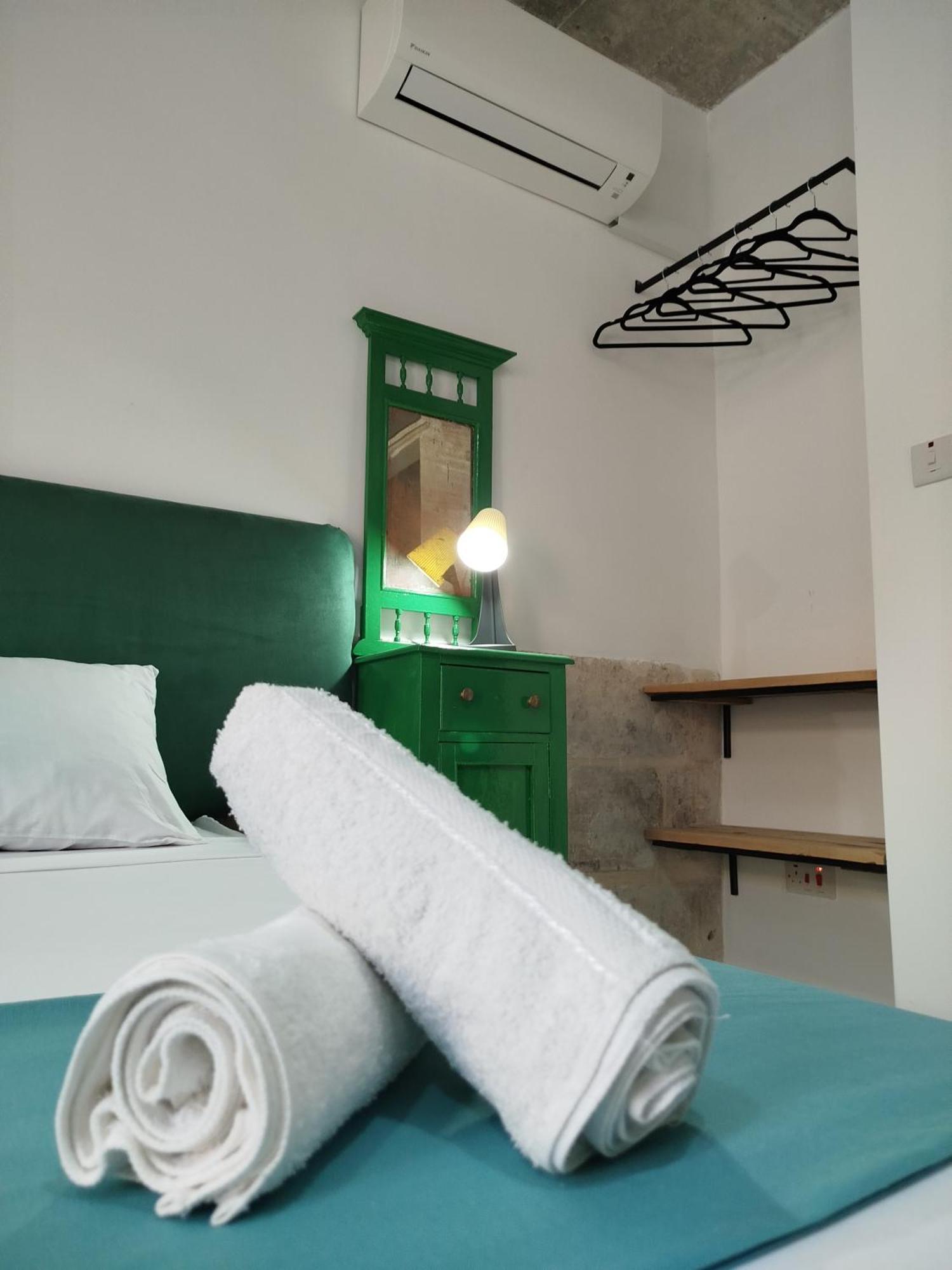Limestone Sun Suites สลีมา ห้อง รูปภาพ